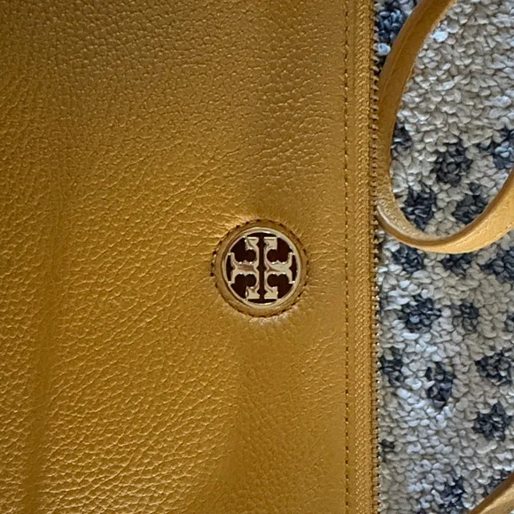 Tory Burch Mustard Crossbody Bag - Picture 3 of 4